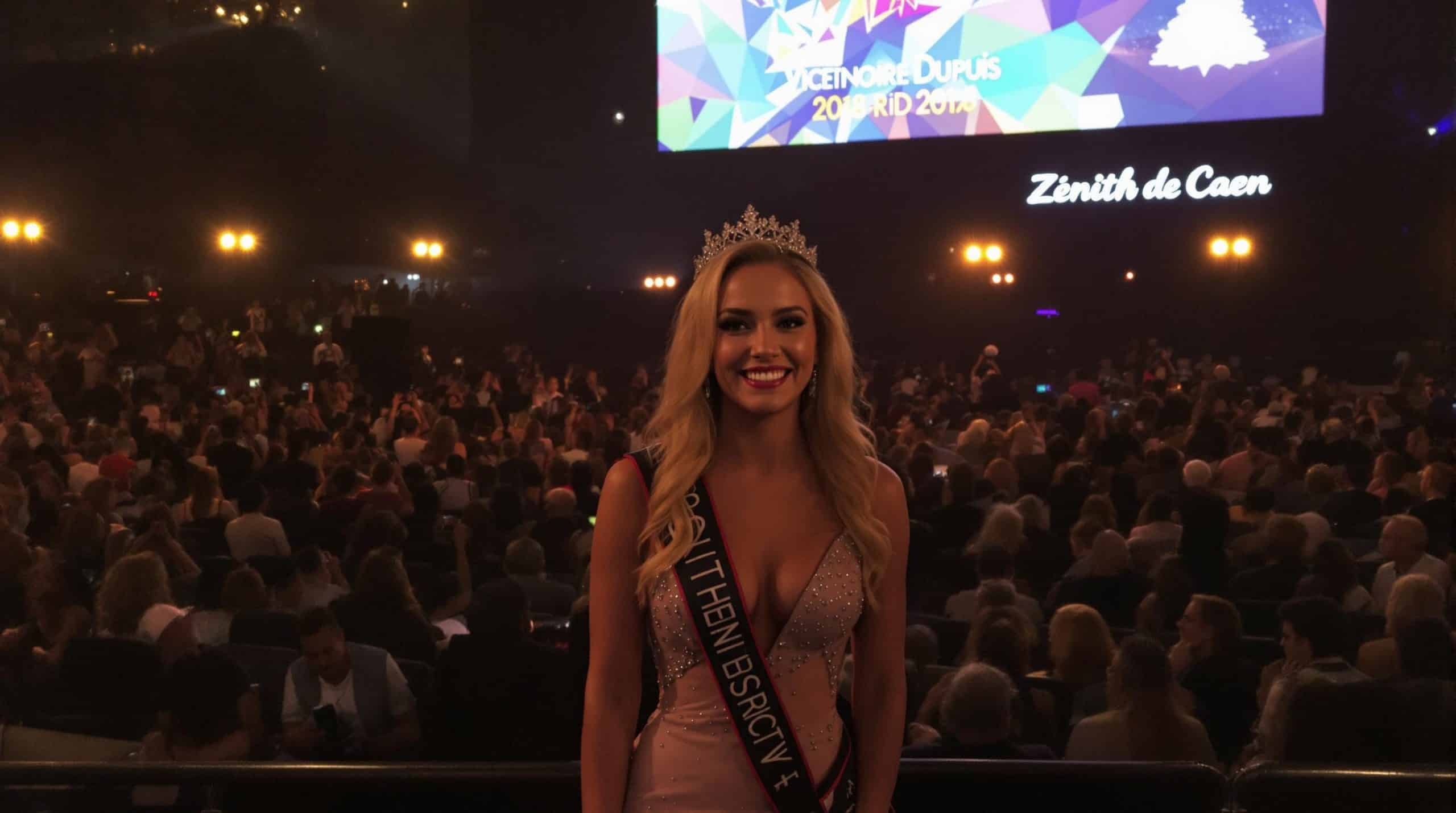 D&eacute;couvrez Victoire Dupuis, la premi&egrave;re Miss r&eacute;gionale &eacute;lue Miss France 2026, repr&eacute;sentant la Normandie