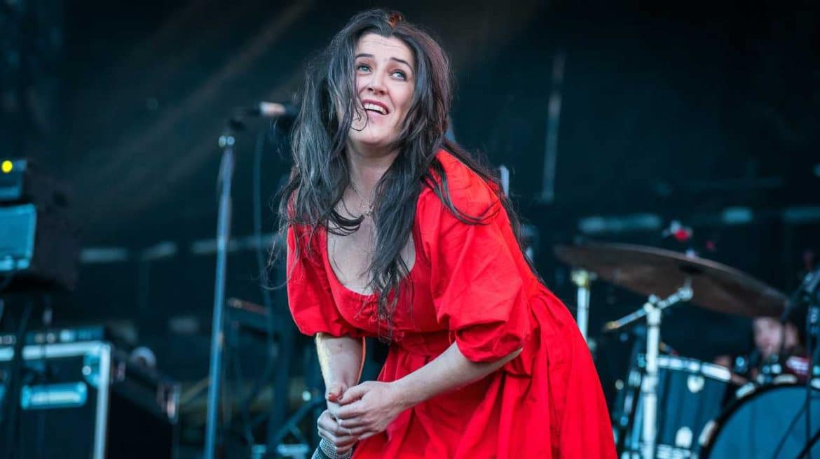 Nina Fam : un nom qui émerge sur la scène musicale actuelle