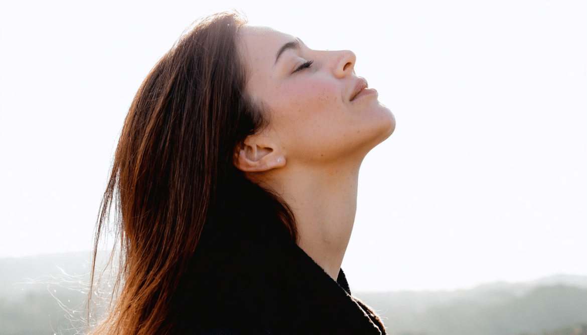 555 signification : comment cette série de chiffres est interprétée dans le bien-être et la spiritualité féminine ?