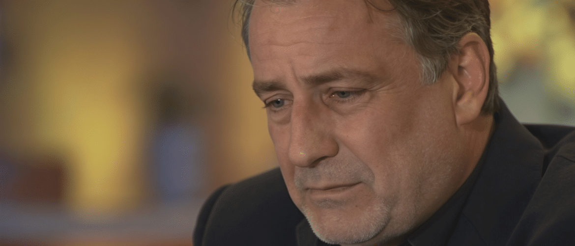 Jean-Paul Rouve ému aux larmes dans « C à vous » : un hommage poignant à Michel Blanc, disparu de sa vie depuis plus d’un an