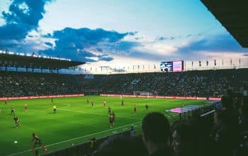Quels indicateurs avanc&eacute;s optimisent les paris footballistiques ?