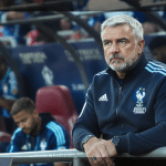 Apr&egrave;s la victoire des Bleus, Didier Deschamps r&eacute;v&egrave;le les insultes prof&eacute;r&eacute;es contre sa m&egrave;re depuis le banc paraguayen