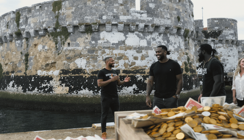 Fort Boyard 2026 : d&eacute;couvrez le vrai montant des boyards, jusqu&rsquo;&agrave; 50 000 &euro; &agrave; gagner et les records historiques des associations