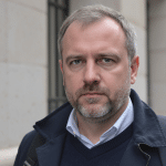Guillaume Pley riposte : il porte plainte pour diffamation suite aux accusations et t&eacute;moignages